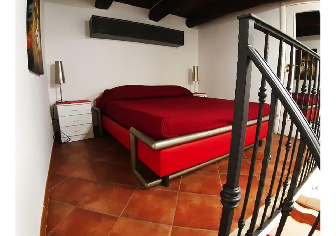 Il Salotto Di Nonna Cornelia 2 Hotel Naples Exterior photo